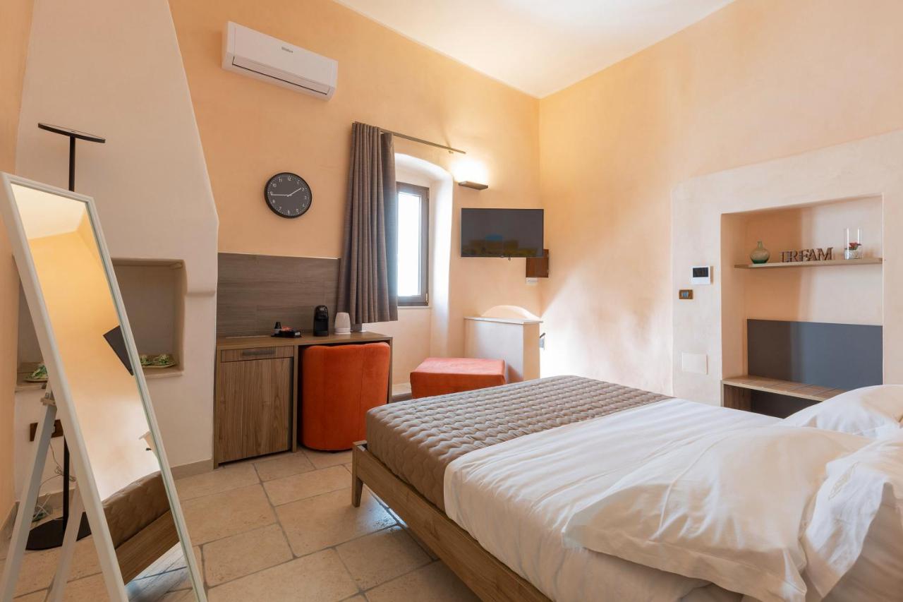 Terrae Rooms Rental Mesagne Eksteriør billede